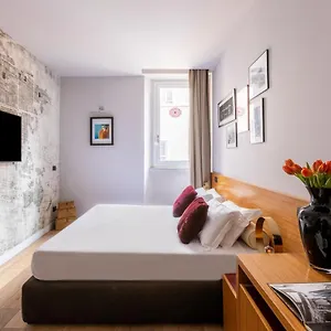 Downtown Boutique House - Ca Domus Collection Guest house