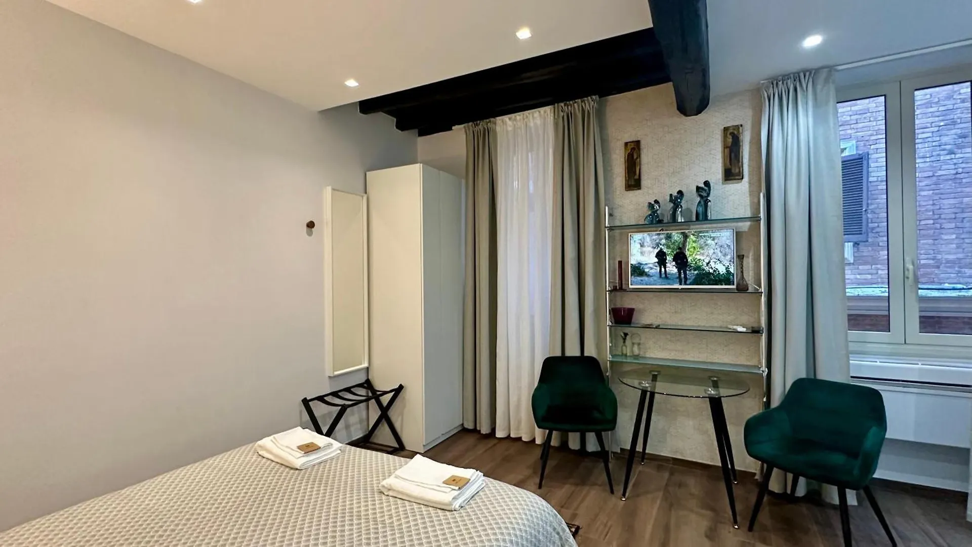 Apartment Colosseo Design Apartament Rome